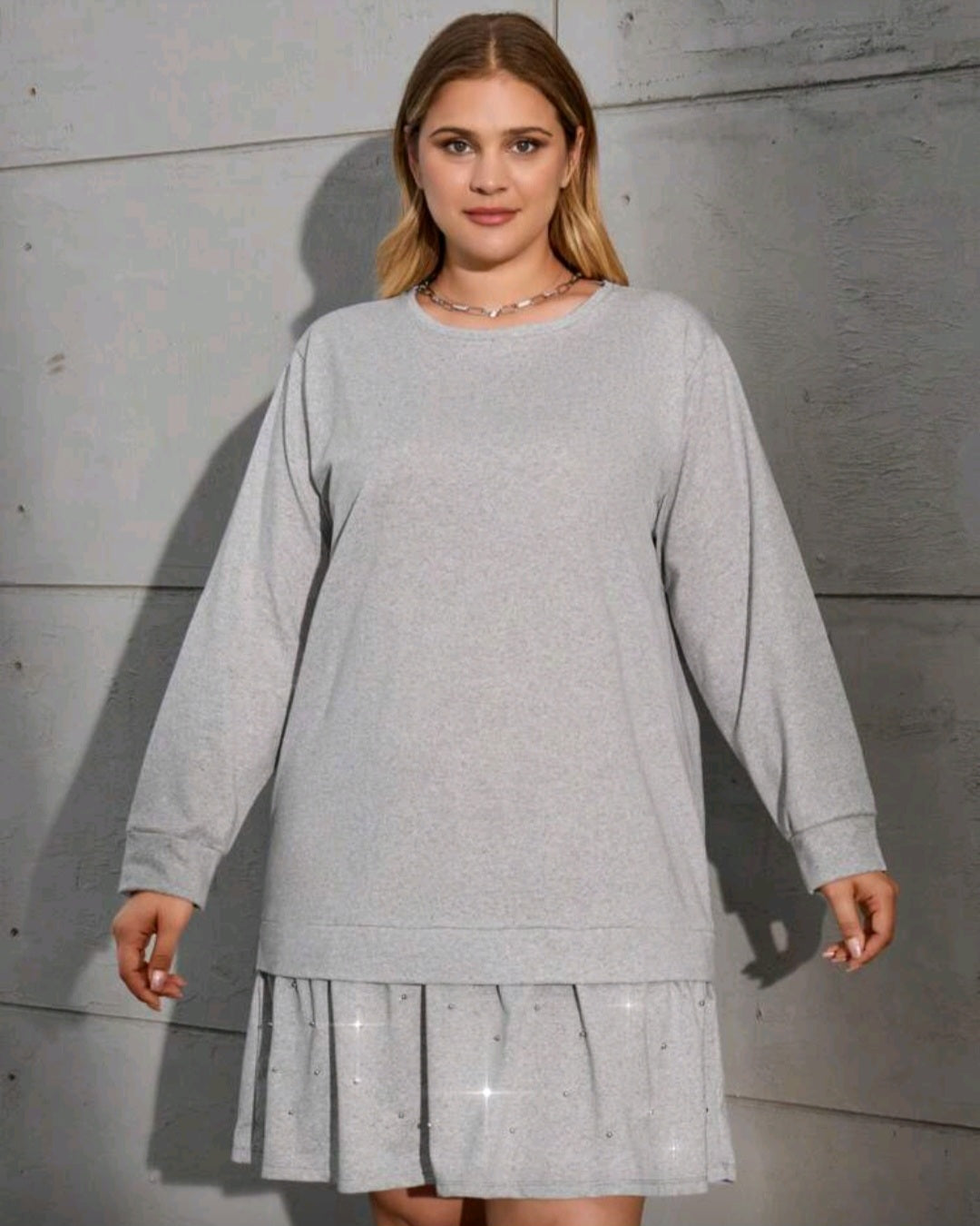 Bavlněné oversize šaty s volánovým lemem