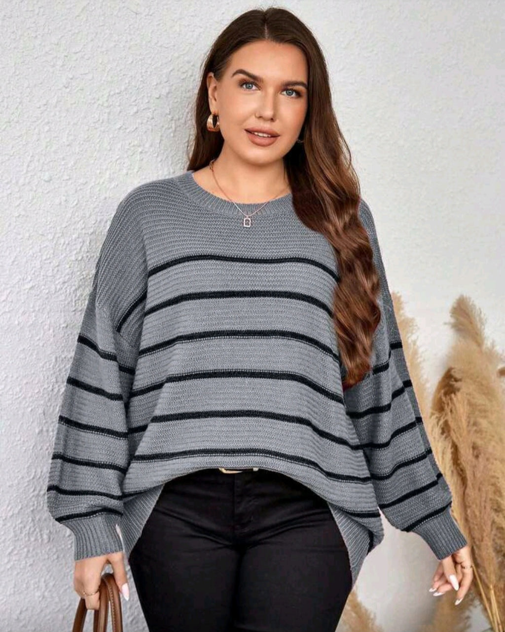 Volný pletený svetr s pruhy