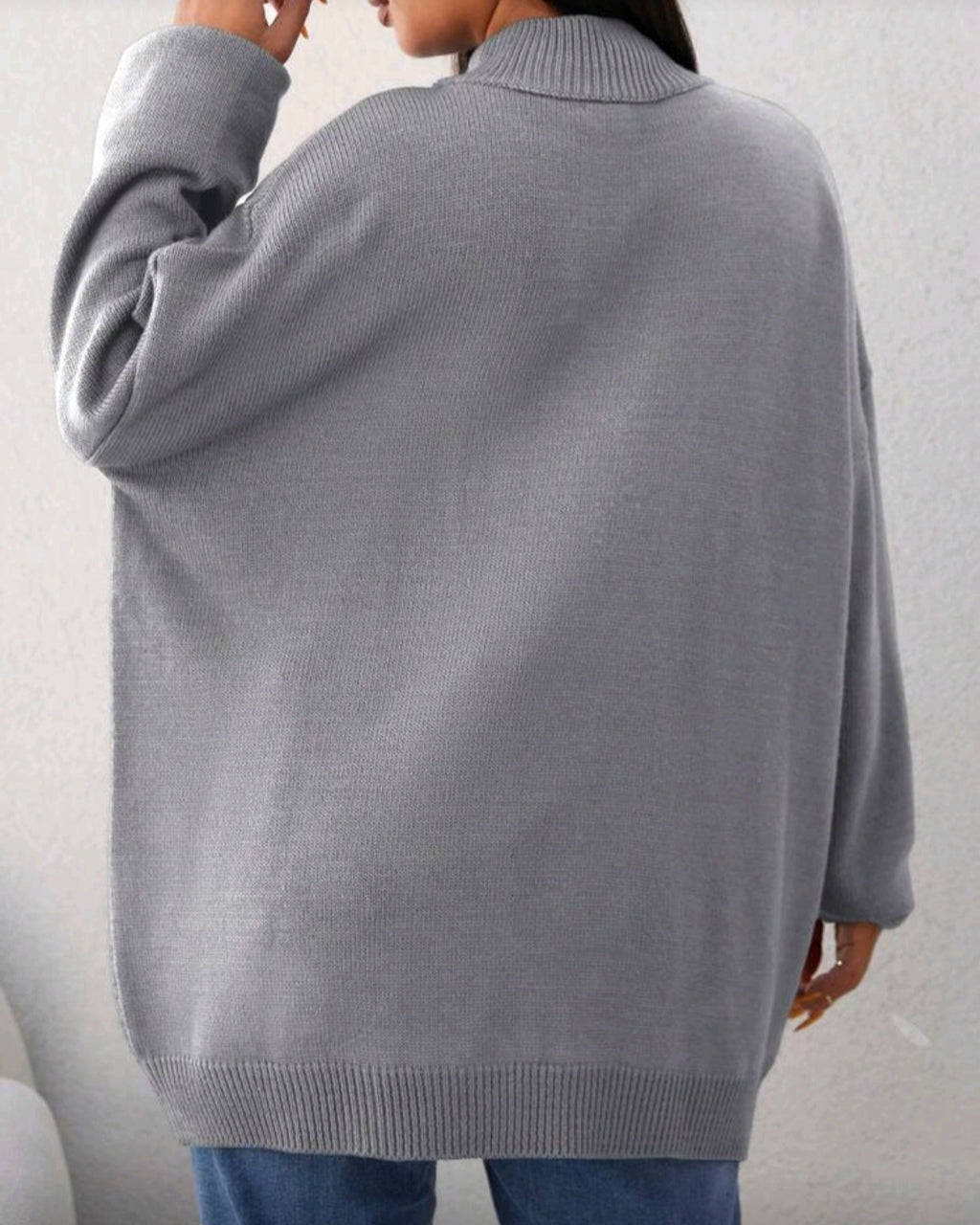 Akrylový pletený svetr