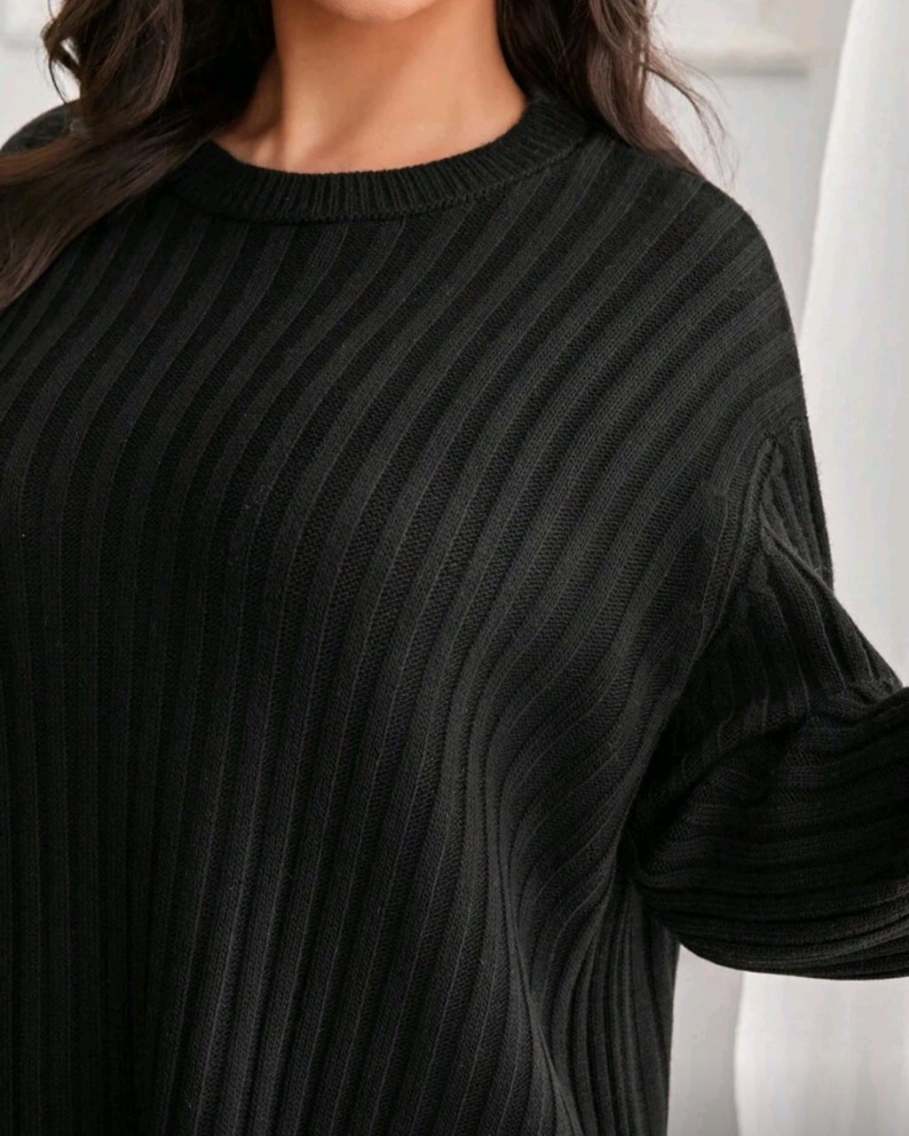 Dámský žebrovaný svetr s dlouhým rukávem