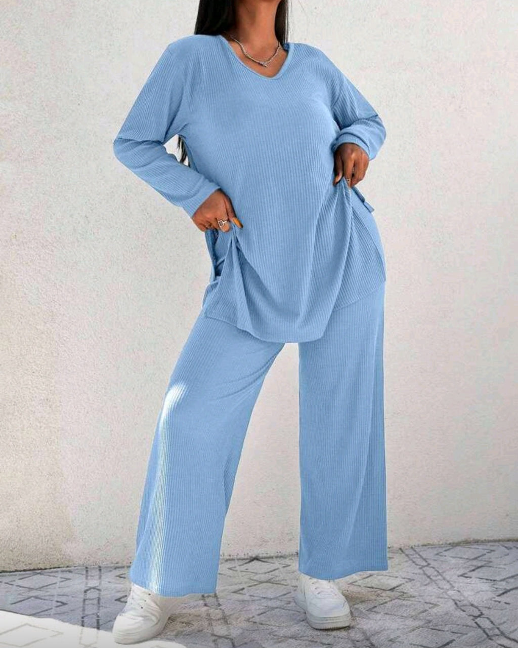 Pohodlný žebrovaný komplet s dlouhým rukávem