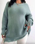 Oversize trhaný svetřík