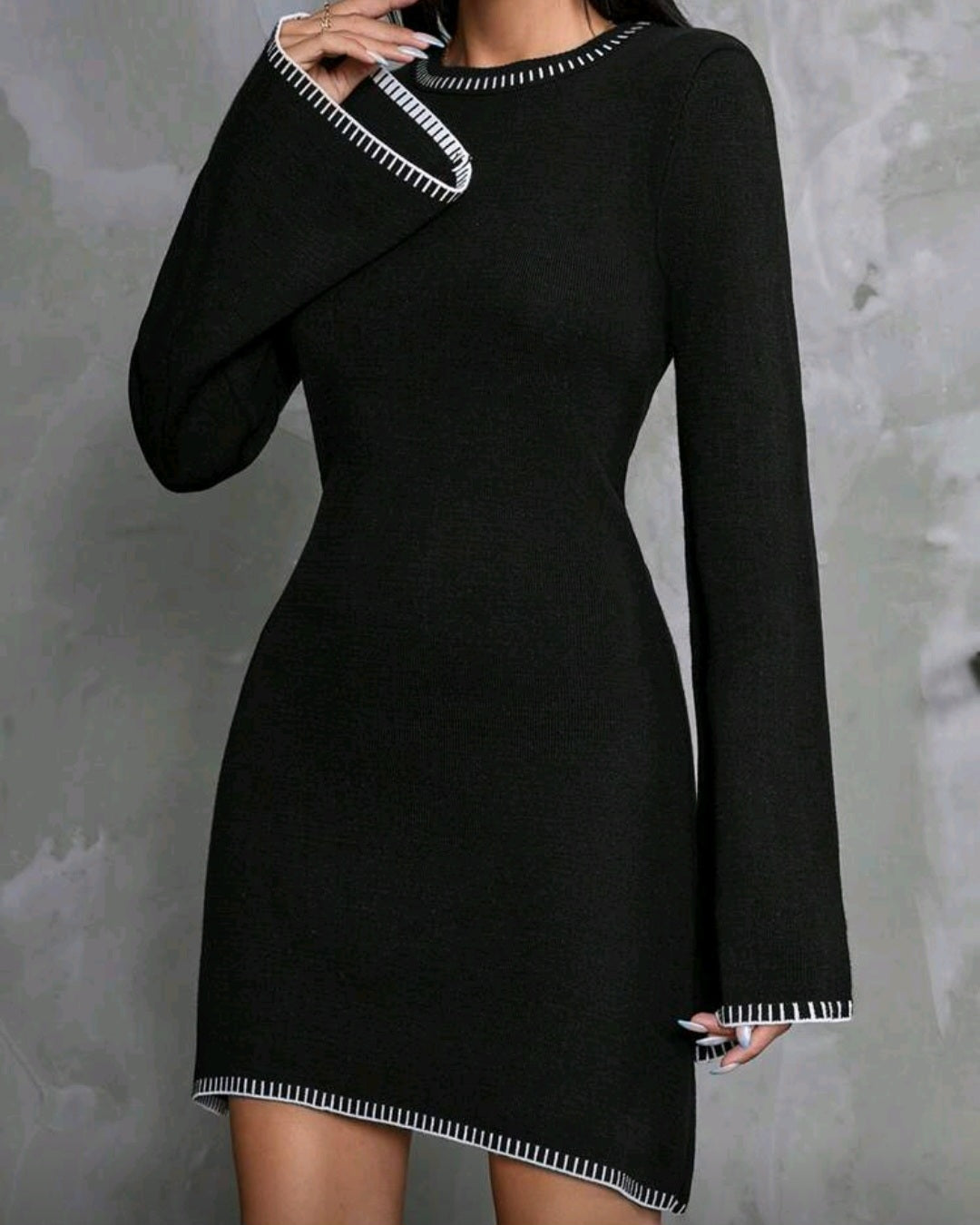 Dámský žebrovaný svetr s dlouhým rukávem