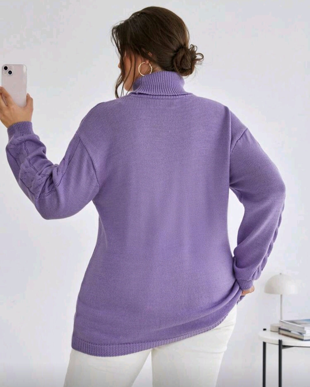 Volný pletený svetr